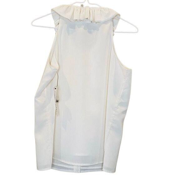 NWT Robbi & Nikki Button Front Ruffle Trim Sleeveless Blouse Cream Small - Picture 3 of 6
